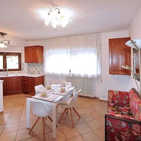 شقة A Casa Di Galdino E Vittorianna LʼAquila المظهر الخارجي الصورة
